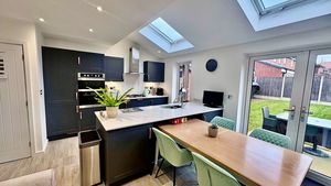 Photo 11- click for photo gallery